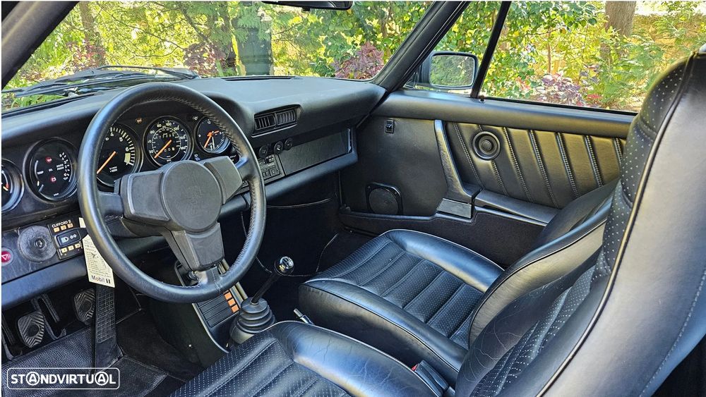Porsche 911 Série G - 11