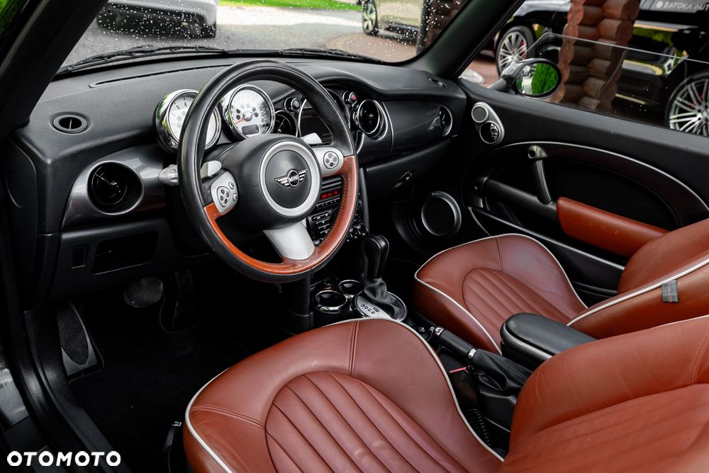 MINI Cooper Sidewalk - 20
