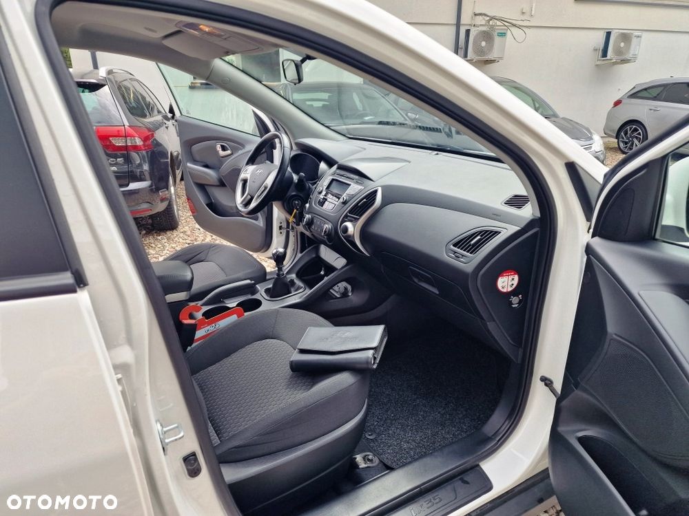 Hyundai ix35 - 15