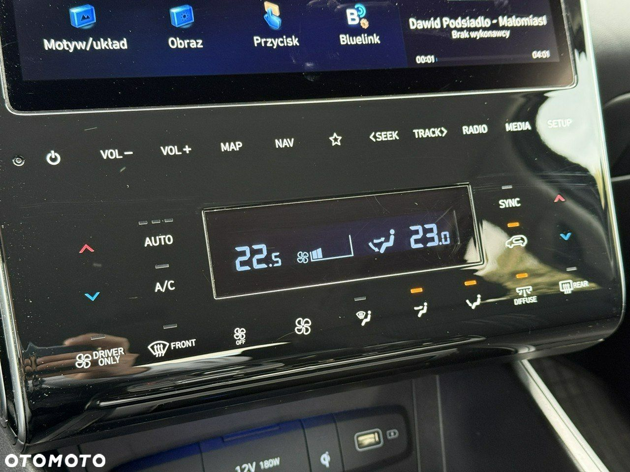 Hyundai Tucson 1.6 T-GDi HEV Executive 2WD - 19