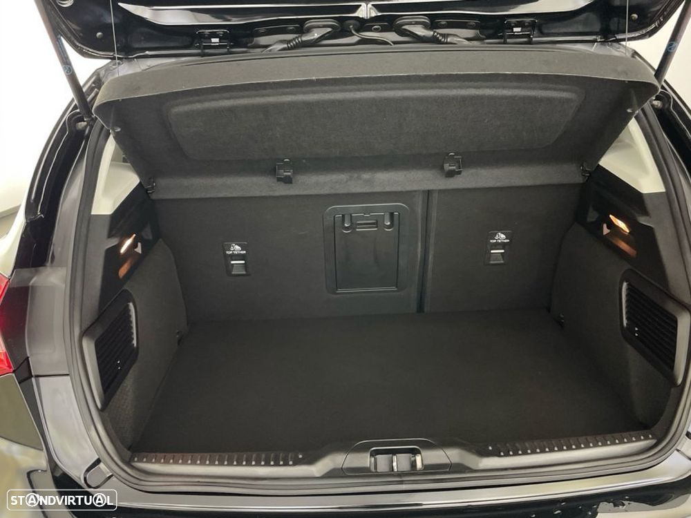 Ford Focus 1.0 EcoBoost Vignale - 13