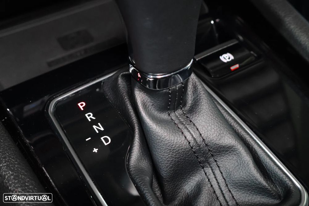 Jeep Compass 1.5 TG e-Hybrid Upland DCT - 24