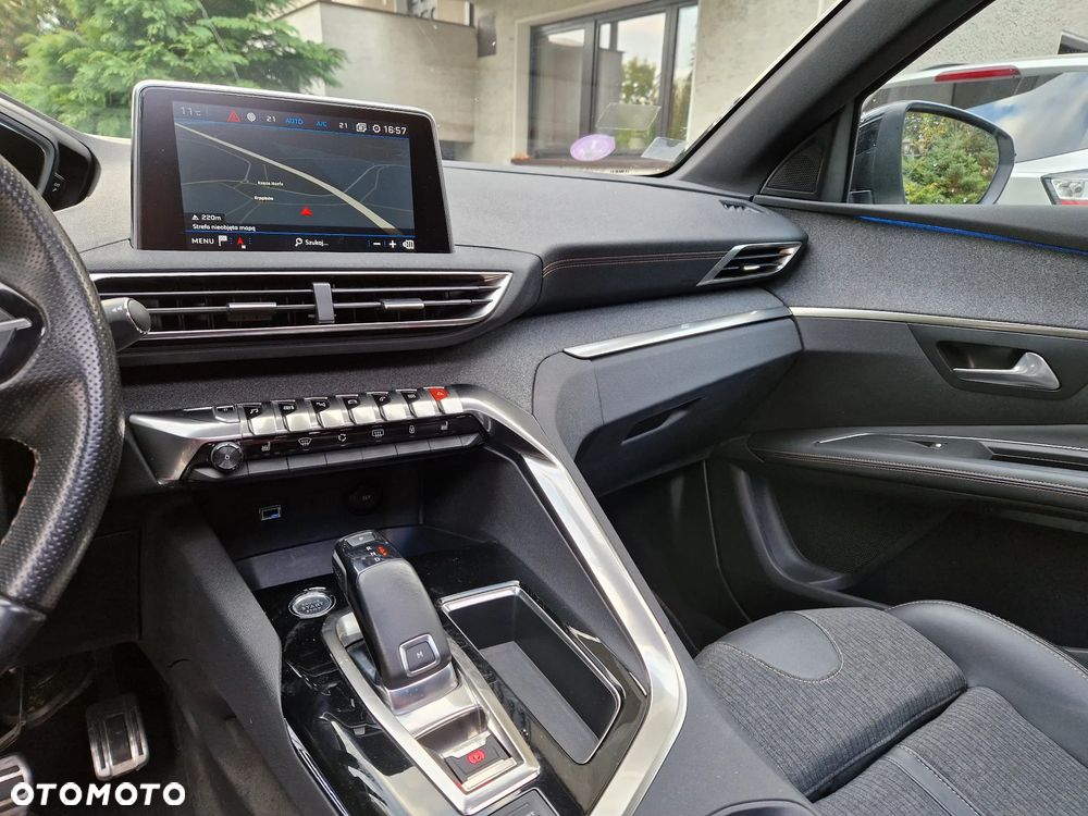Peugeot 3008 1.6 PureTech GPF GT Line S&S EAT8 - 14