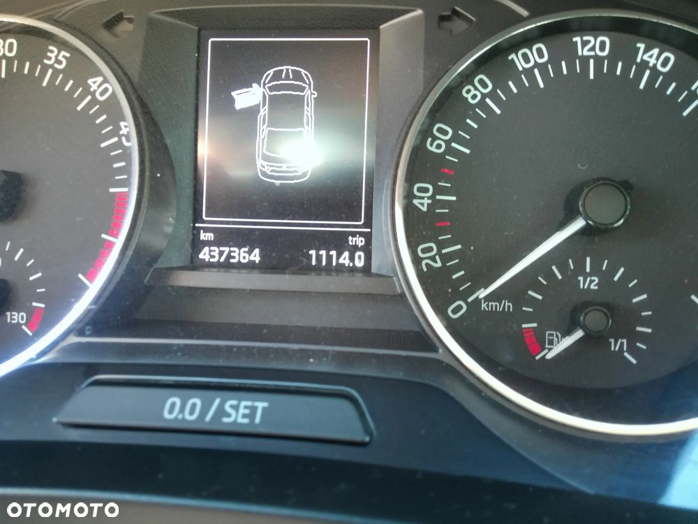 Skoda RAPID 1.6 TDI DPF Active Max - 11