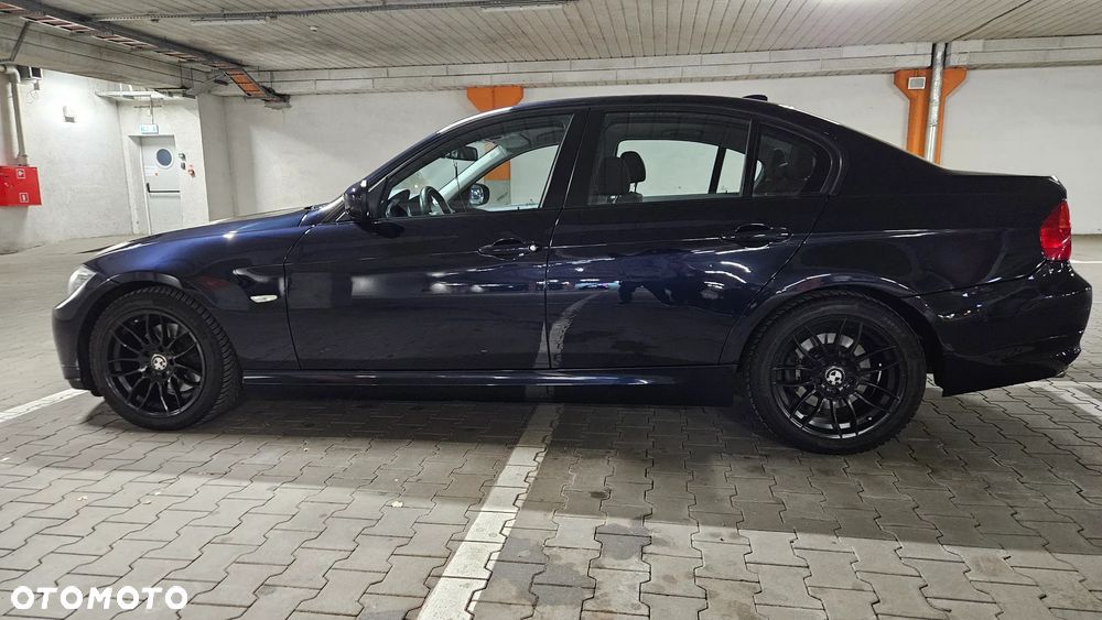 BMW Seria 3 320d DPF - 19