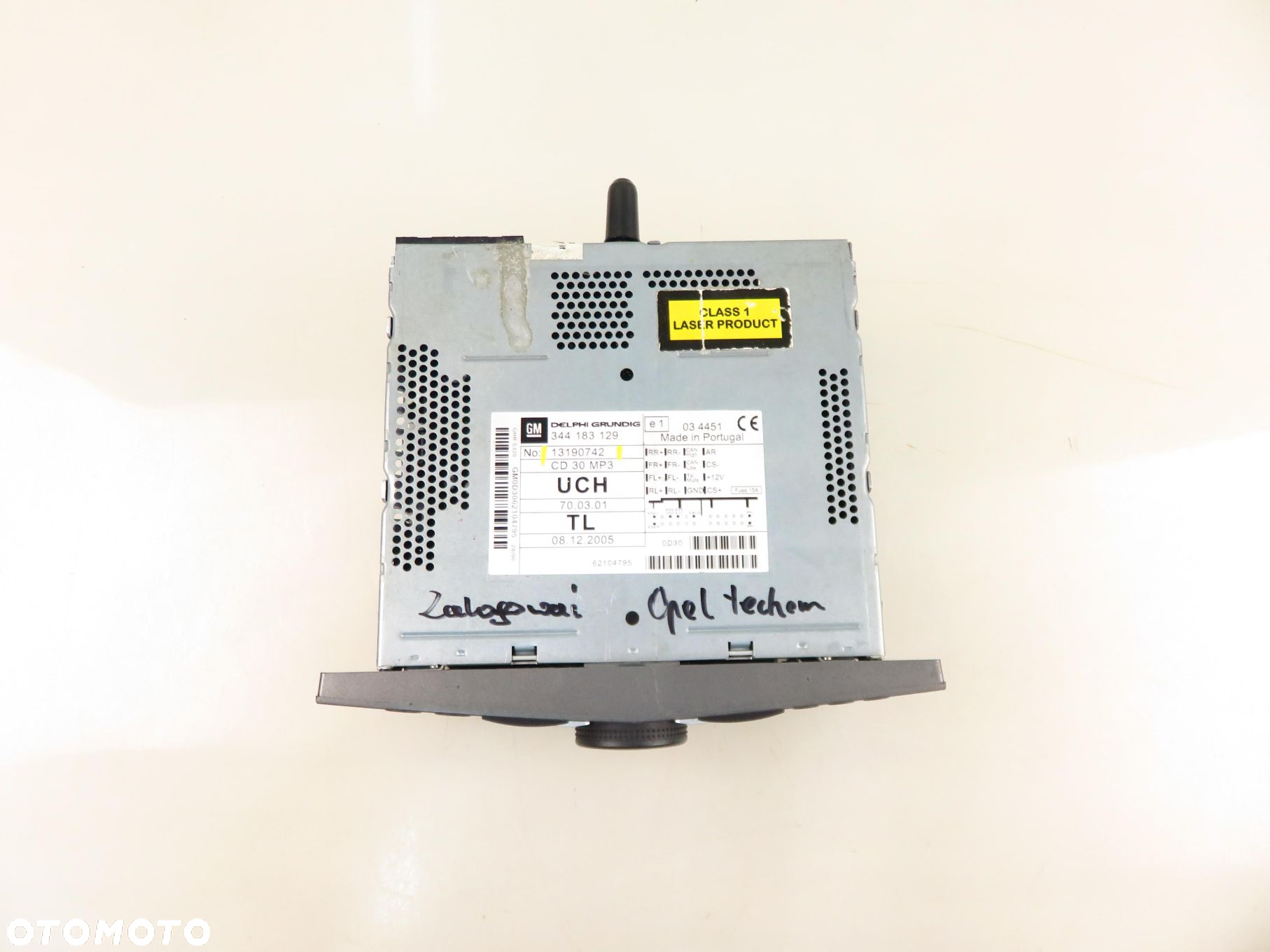 RADIO OPEL ZAFIRA B (A05) 13190742 - 10
