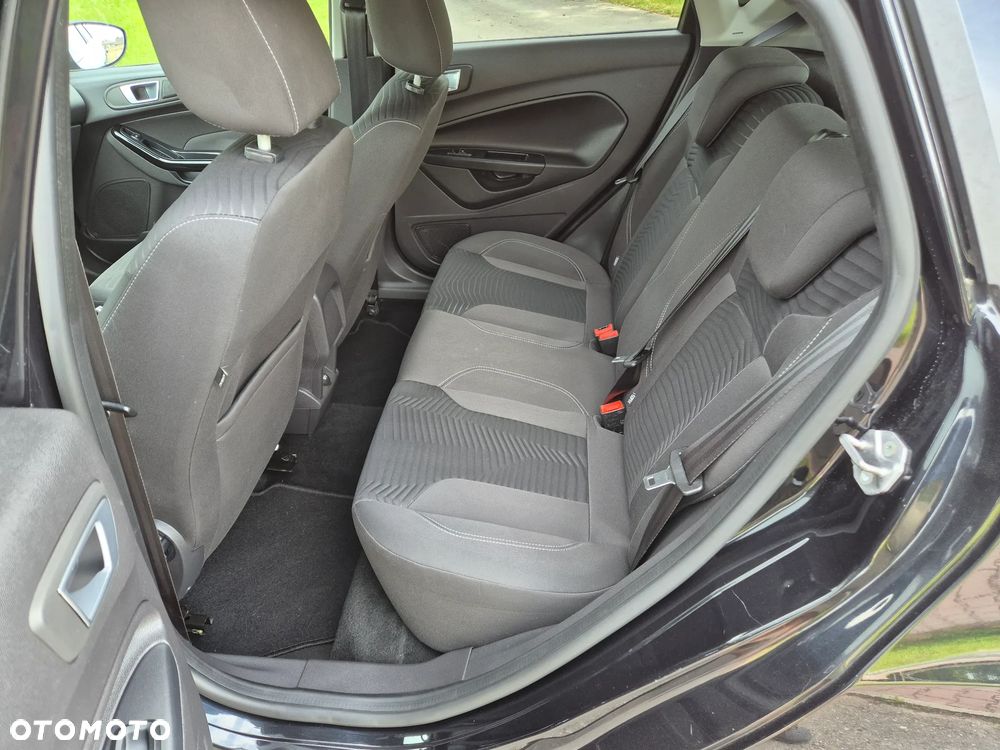 Ford Fiesta 1.25 Titanium EU5 - 28