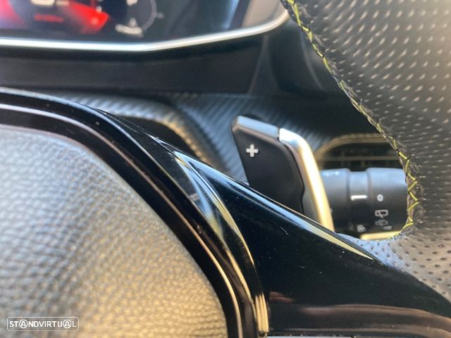 Peugeot 2008 1.5 BlueHDi GT EAT8 - 19
