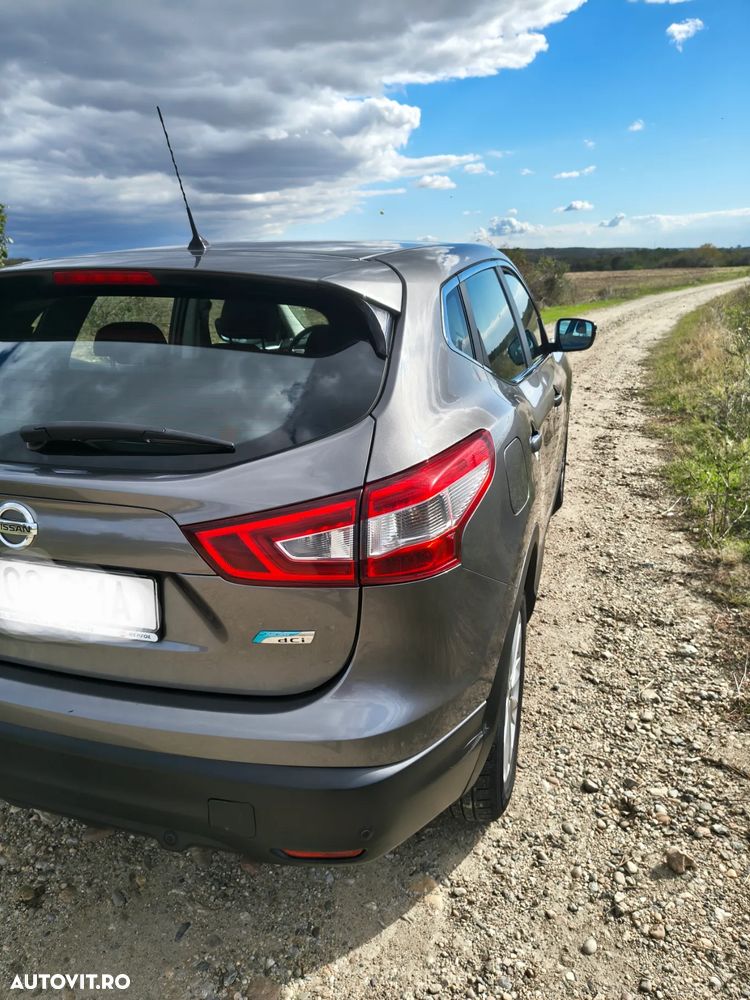 Nissan Qashqai 1.5 DCI Start/Stop Tekna - 4