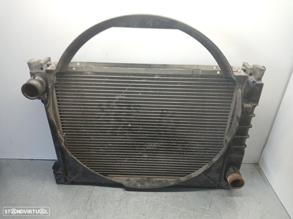 RADIADOR DE ÁGUA BMW SERIE 3 BERLINA E30 - 1