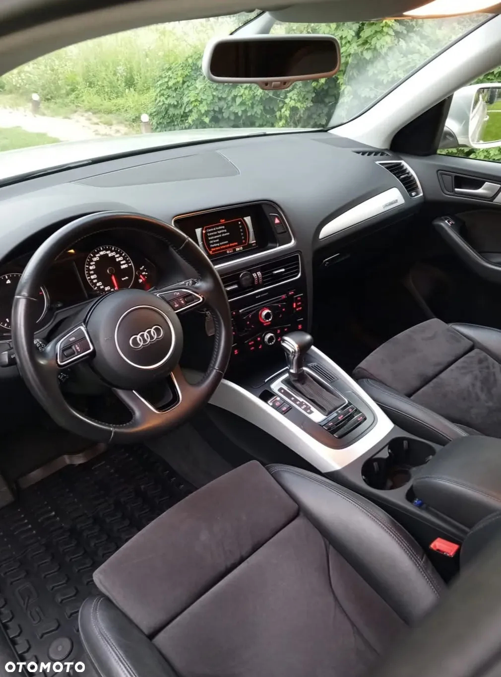 Audi Q5 2.0 TDI quattro S tronic - 8