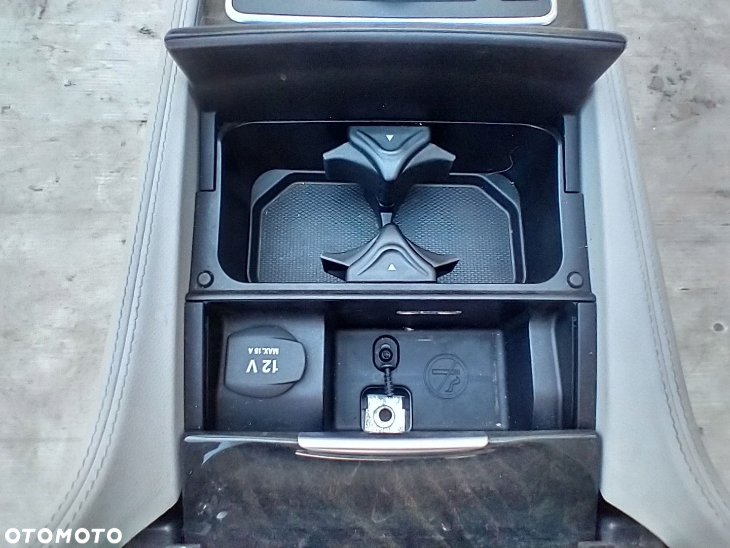 MERCEDES CLS W218 TUNEL ŚRODKOWY PODŁOKIETNIK SCHOWEK PANEL A2186800050 - 7