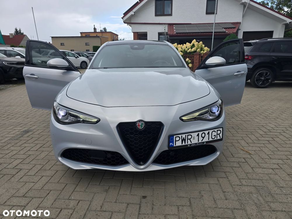 Alfa Romeo Giulia - 21