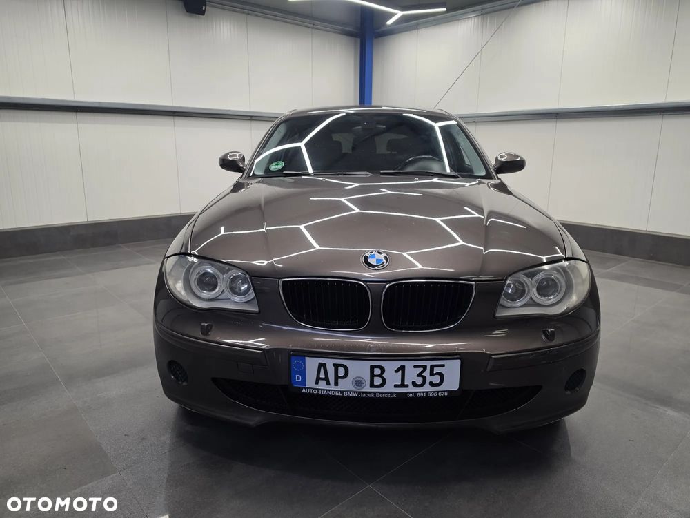 BMW Seria 1 118i - 6