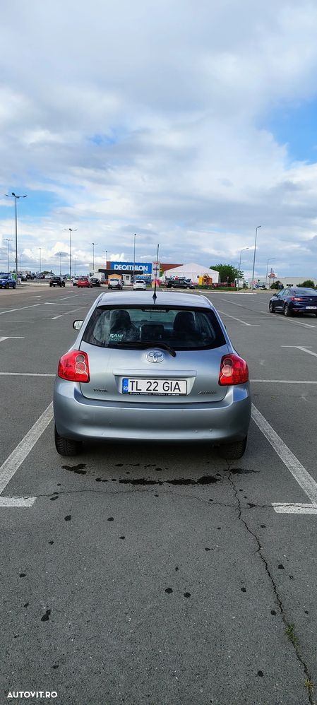 Toyota Auris 1.3 Dual VVT-i Terra - 4