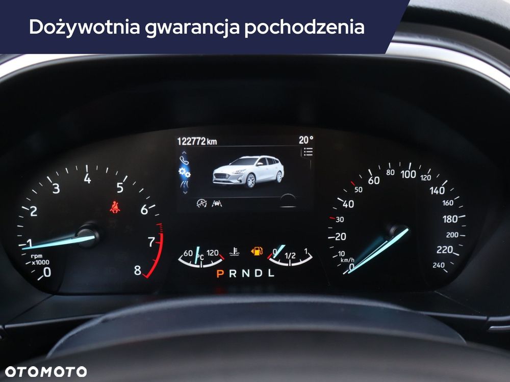 Ford Focus SW - 13