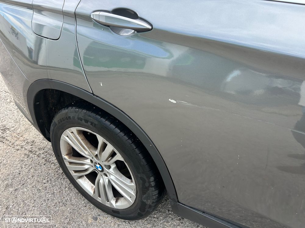 BMW X5 25 d sDrive Comfort 7L - 8