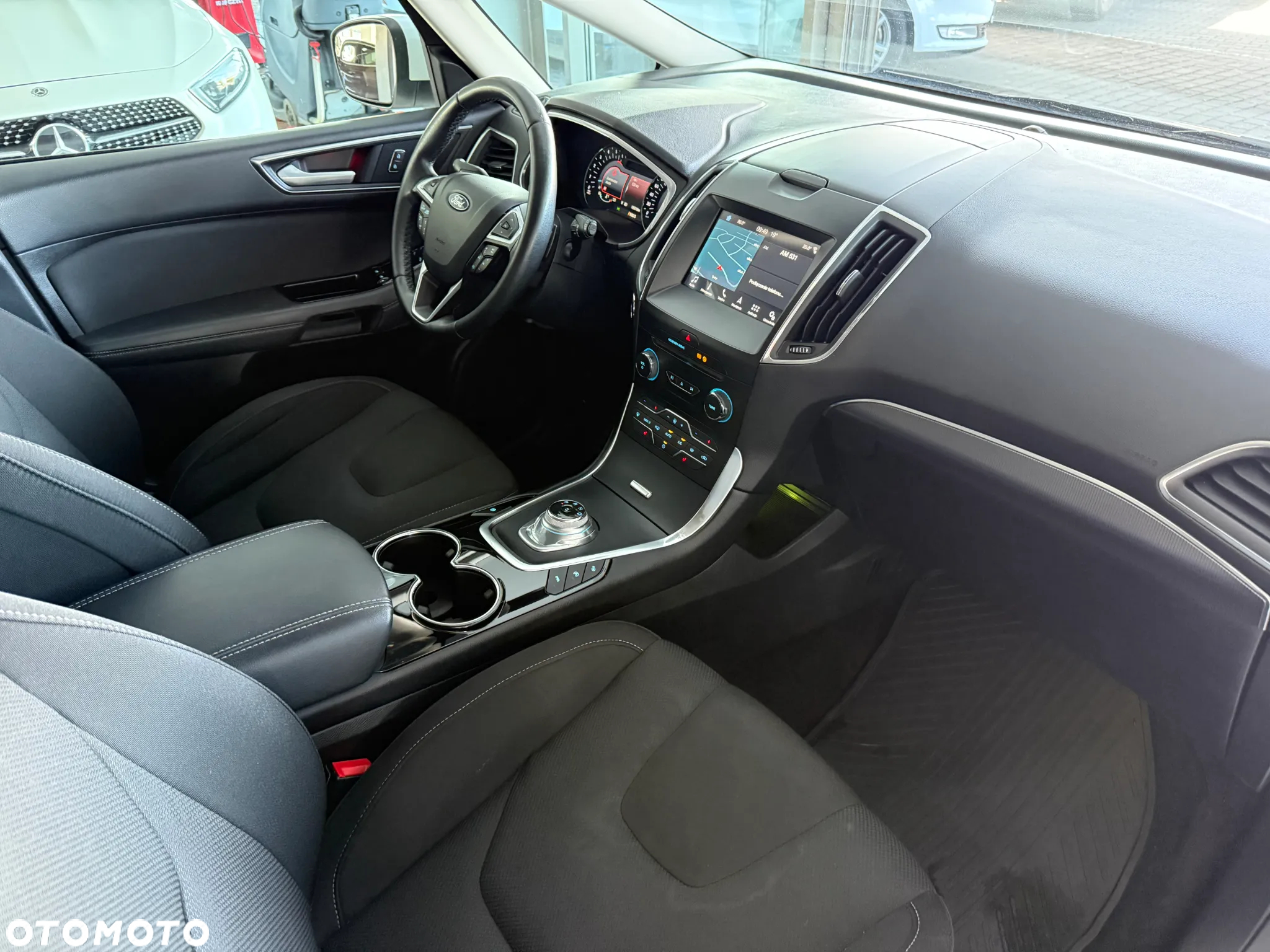 Ford S-Max 2.0 EcoBlue Titanium - 35