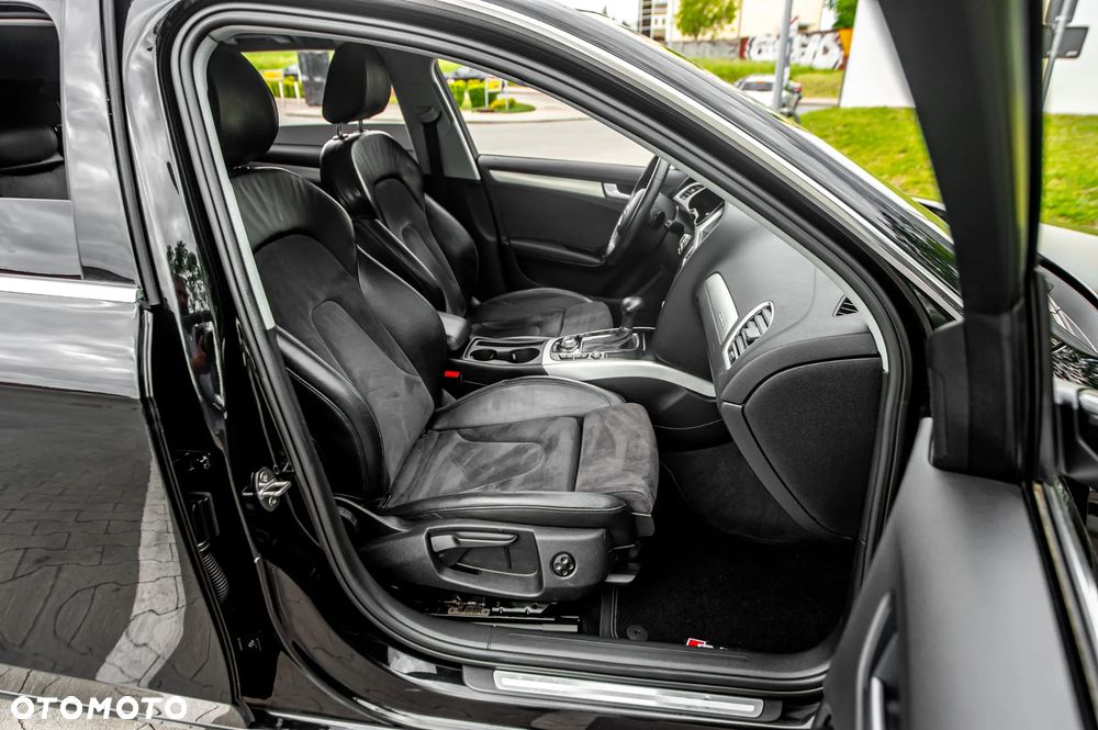 Audi A4 Avant 2.0 TFSI Quattro S tronic - 33