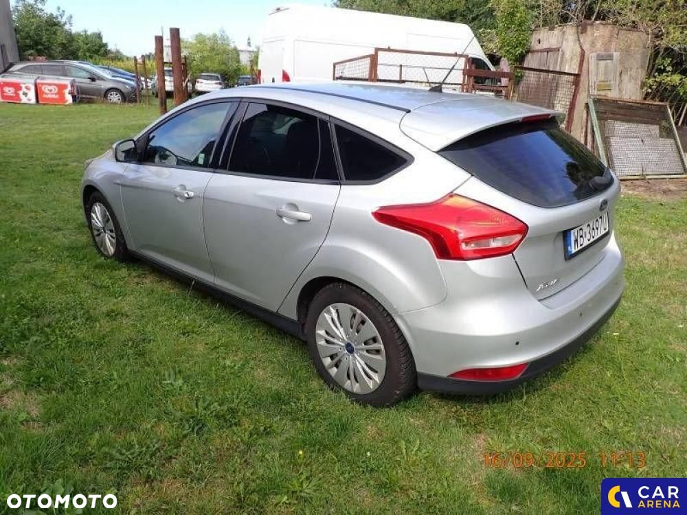 Ford Focus 1.6 Trend - 5