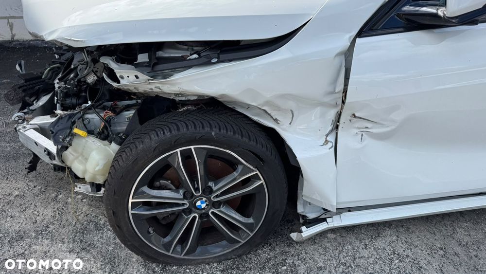 BMW Seria 1 118i Advantage - 4