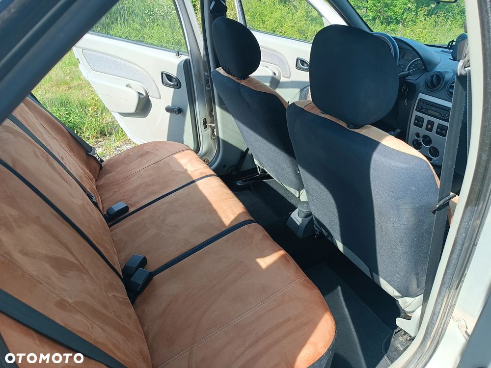 Dacia Logan 1.4 Laureate - 11