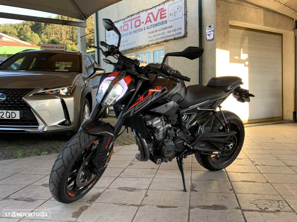 KTM Duke 790 - 1