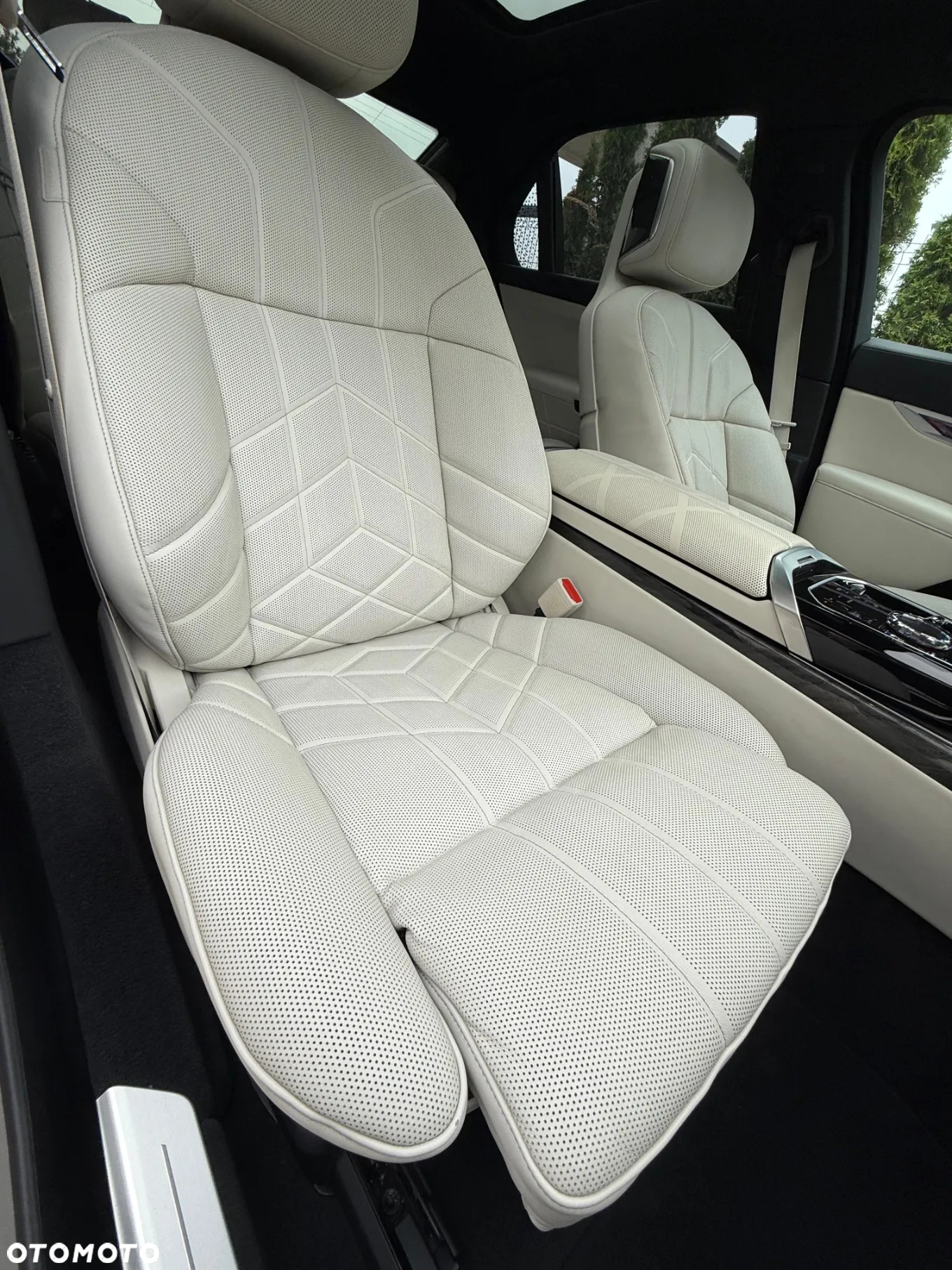 BMW Seria 7 - 23
