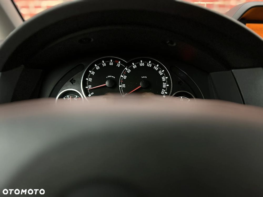 Opel Meriva - 23