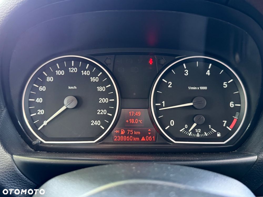 BMW Seria 1 - 10