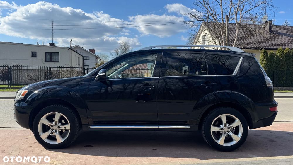 Mitsubishi Outlander 2.0 Intense 2WD CVT - 13