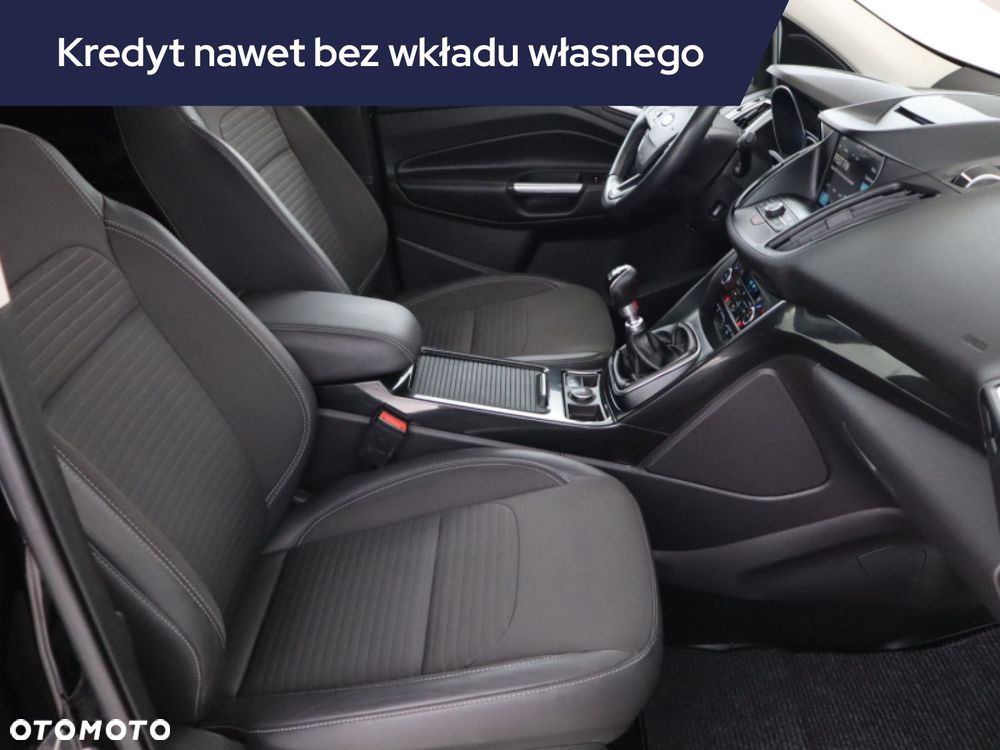 Ford Kuga - 11