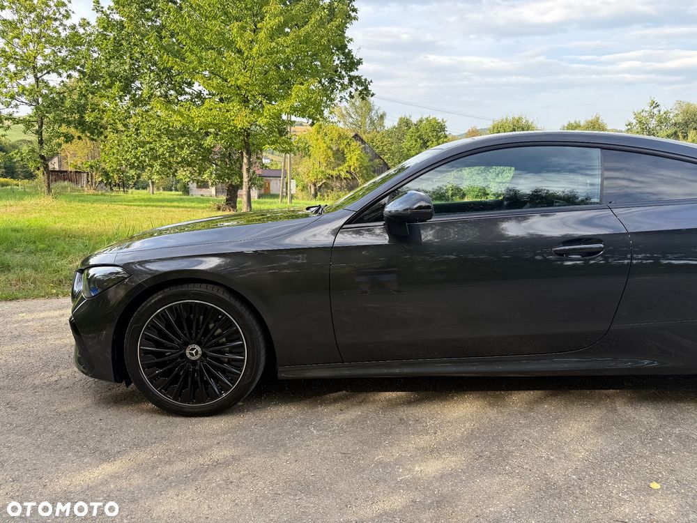 Mercedes-Benz CLE - 23