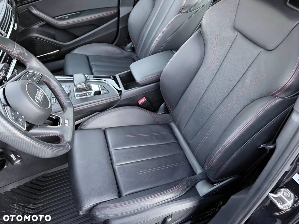 Audi A4 Limousine - 11
