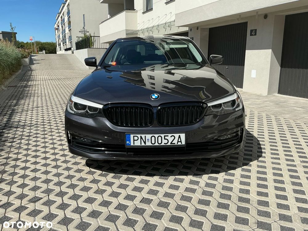 BMW Seria 5 520d Luxury Line - 32