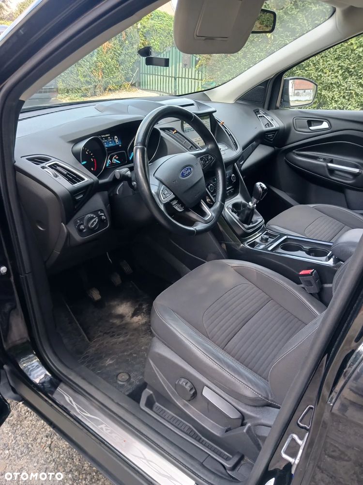 Ford Kuga 2.0 TDCi 4x4 Cool & Connect - 36