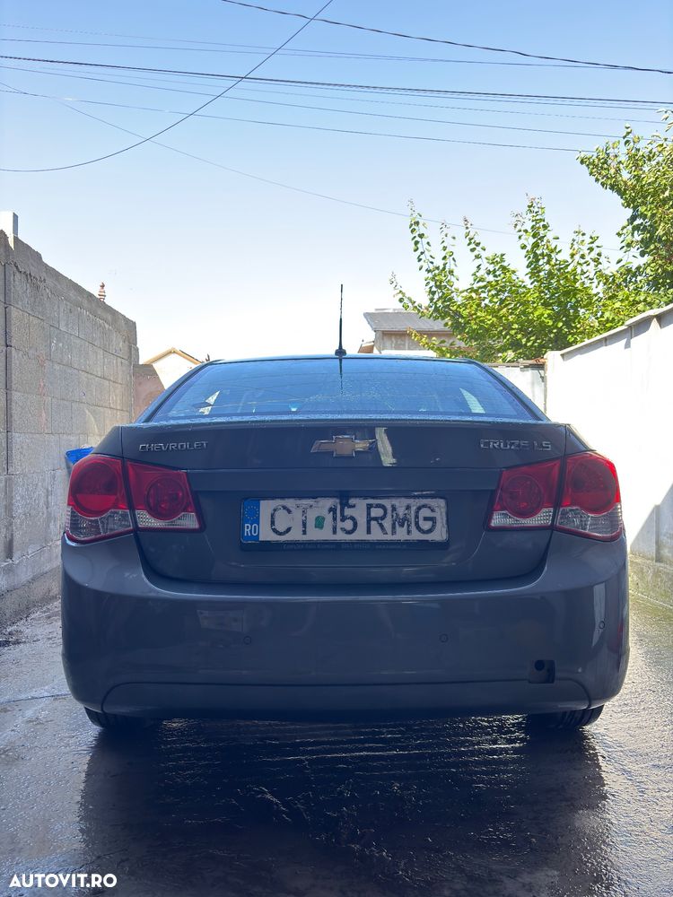 Chevrolet Cruze 1.6 LS Plus G2 - 6