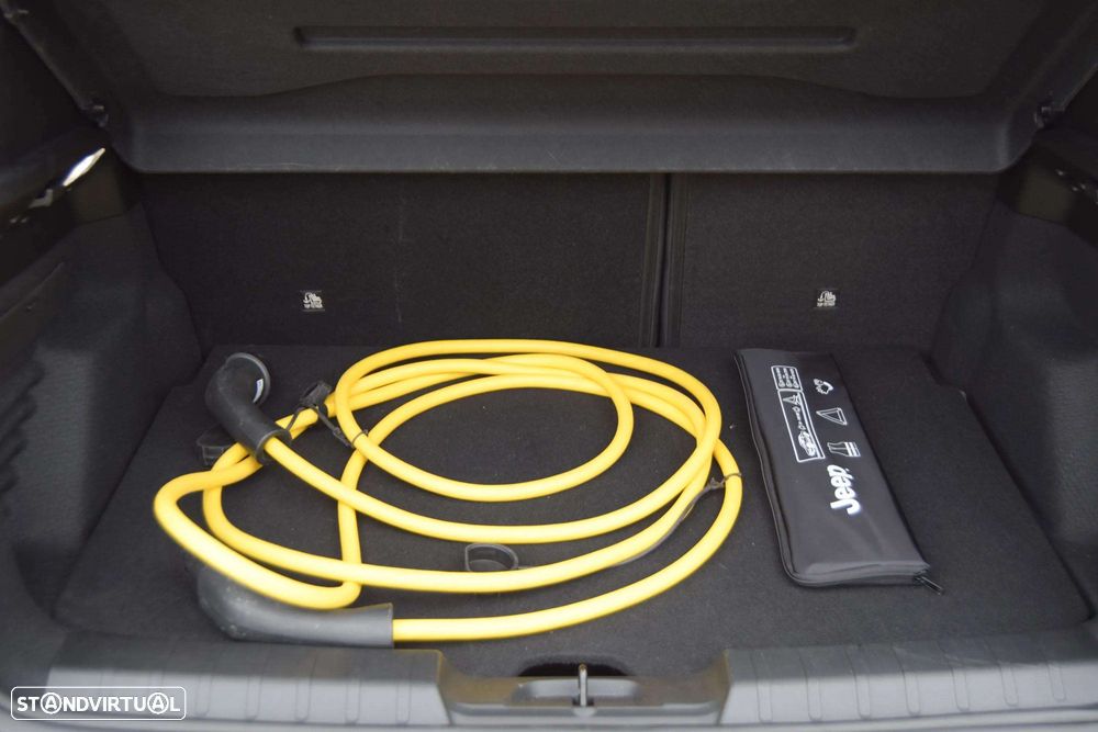Jeep Avenger 54 kWh Summit - 14