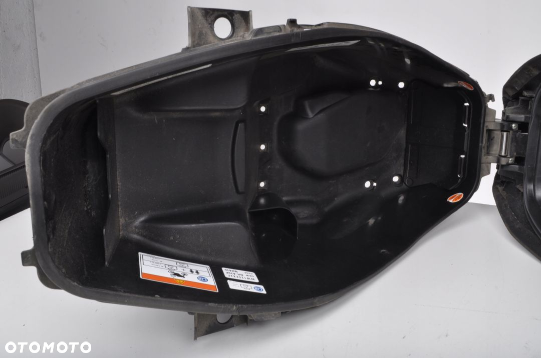 HONDA WW 125 EX2 SIEDZENIE KANAPA SCHOWEK - 3