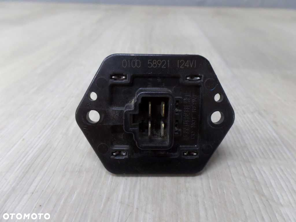 ISUZU NPR NQR NKR REZYSTOR OPORNIK DMUCHAWY 24V 010058921 04-07 - 2