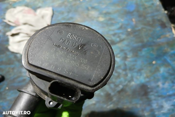 Pompa recirculare apa 5G0965567 5G0965561 5G0965567 5G0965561 Volkswa - 5