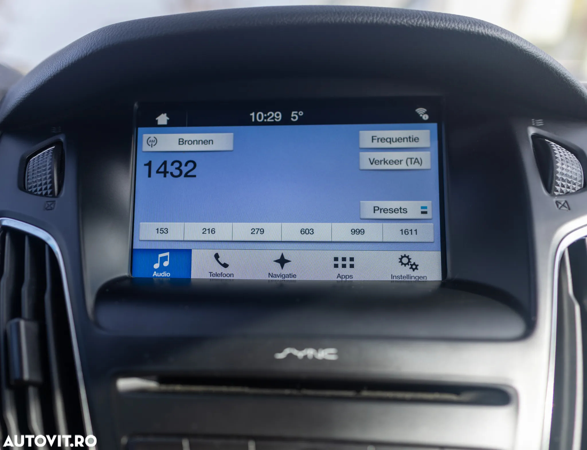 Ford Focus - 12