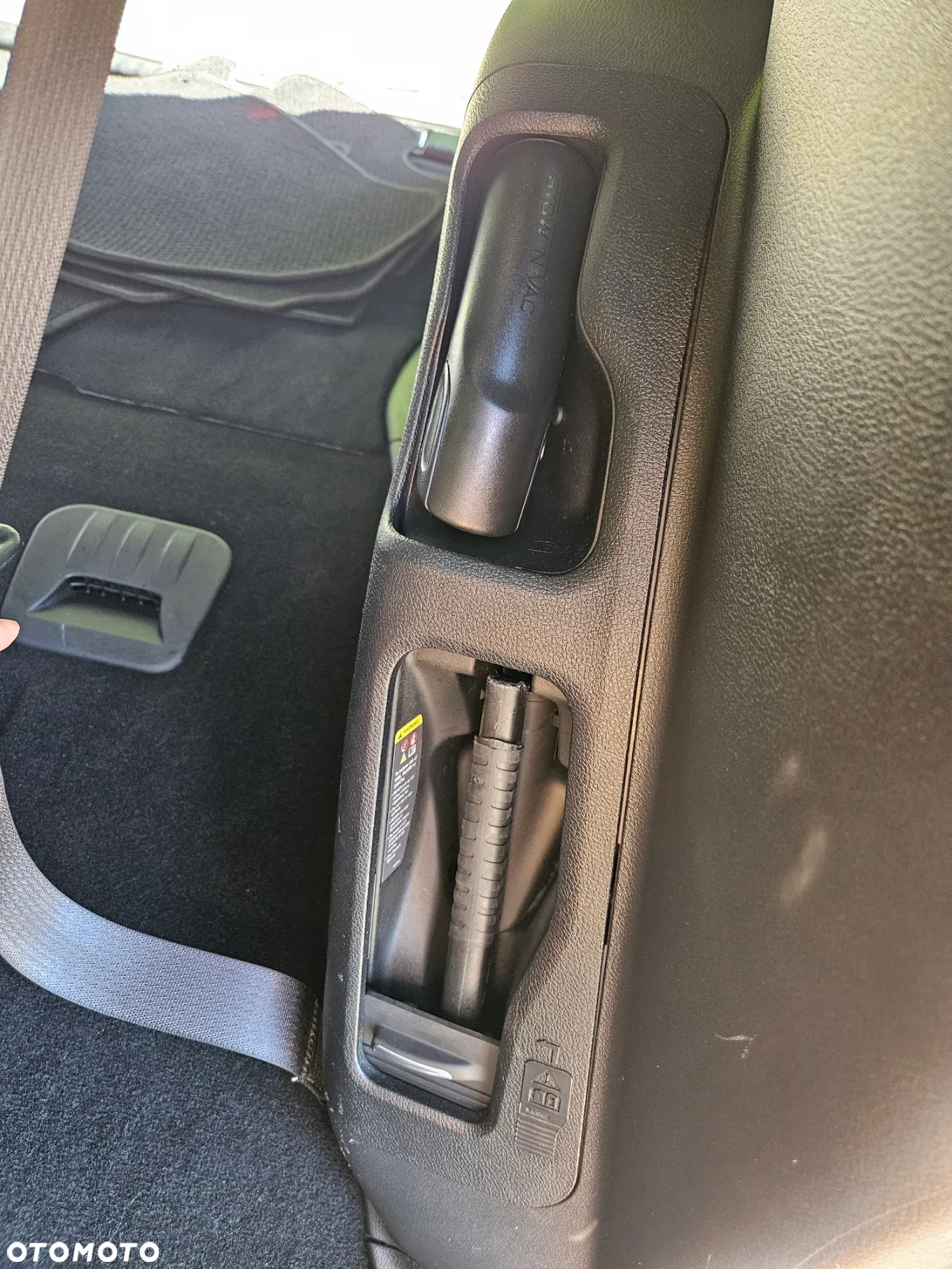 Chrysler Pacifica - 22