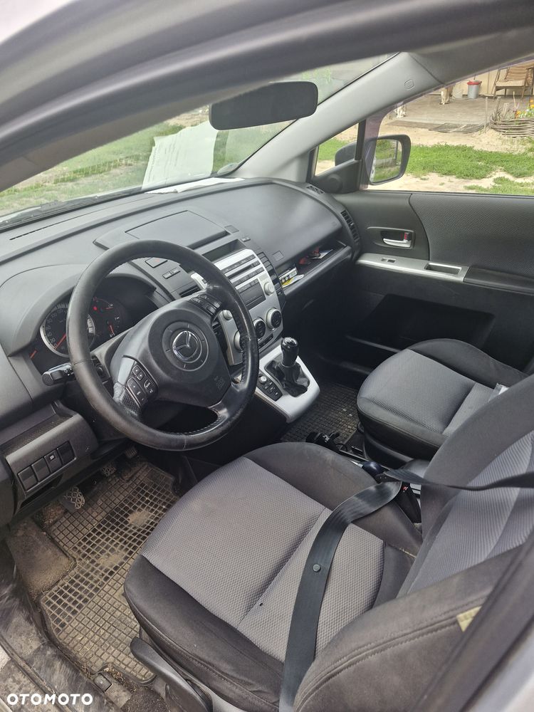 Mazda 5 - 5