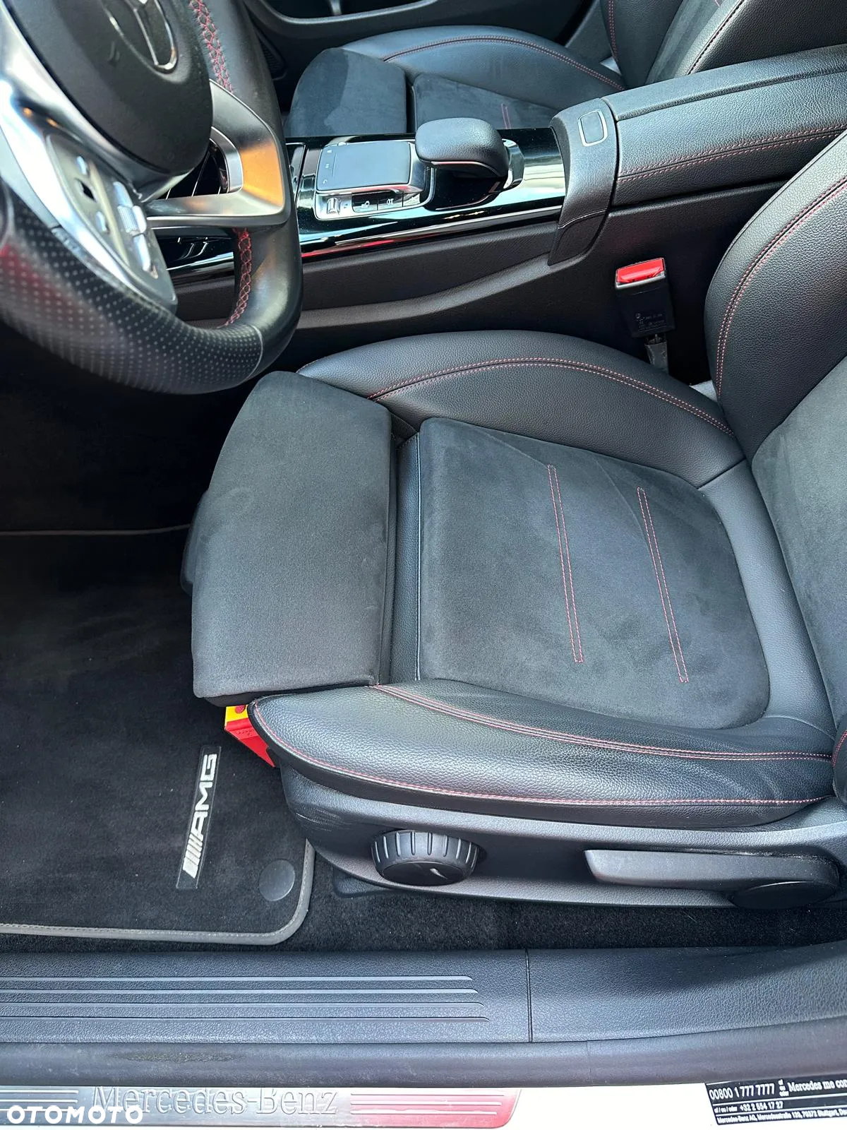 Mercedes-Benz CLA - 24