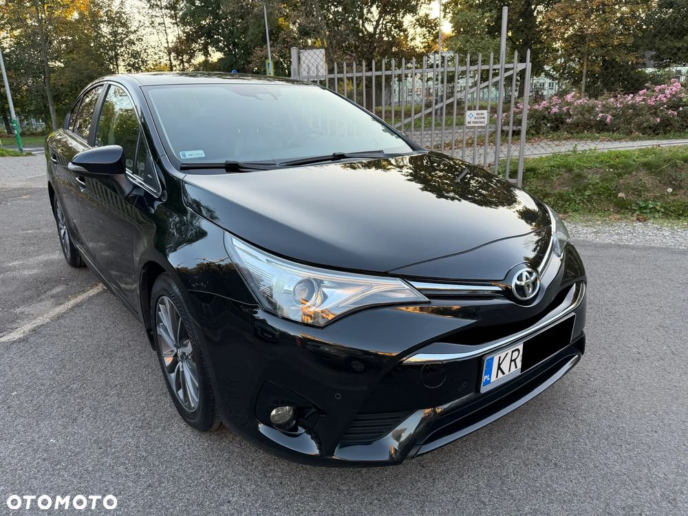 Toyota Avensis 2.0 Prestige MS - 3