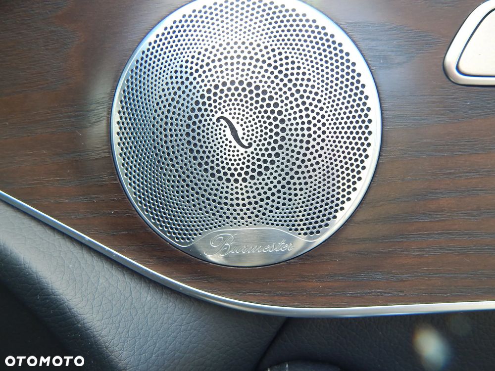 Mercedes-Benz GLC - 12