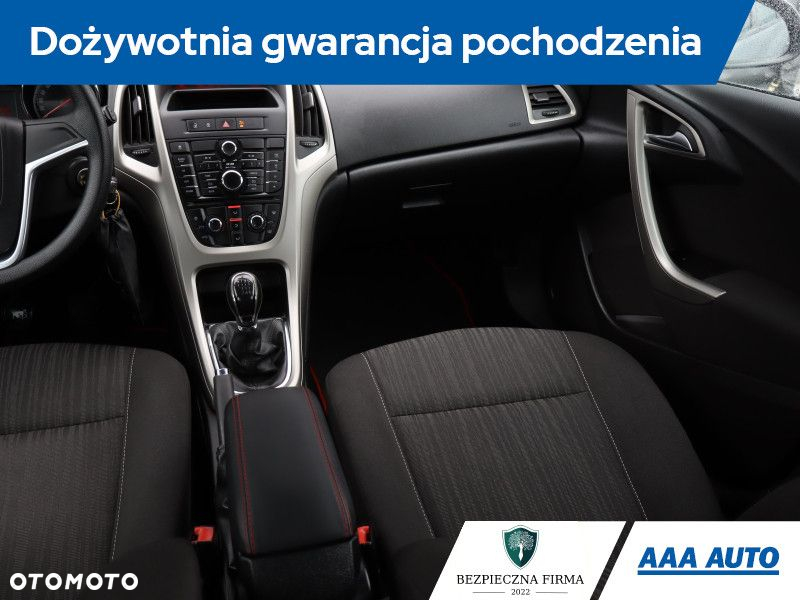 Opel Astra - 9