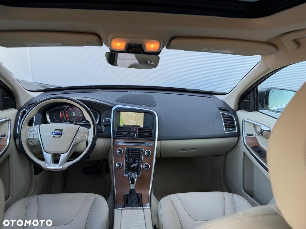 Volvo XC 60 T6 Drive-E Summum - 17