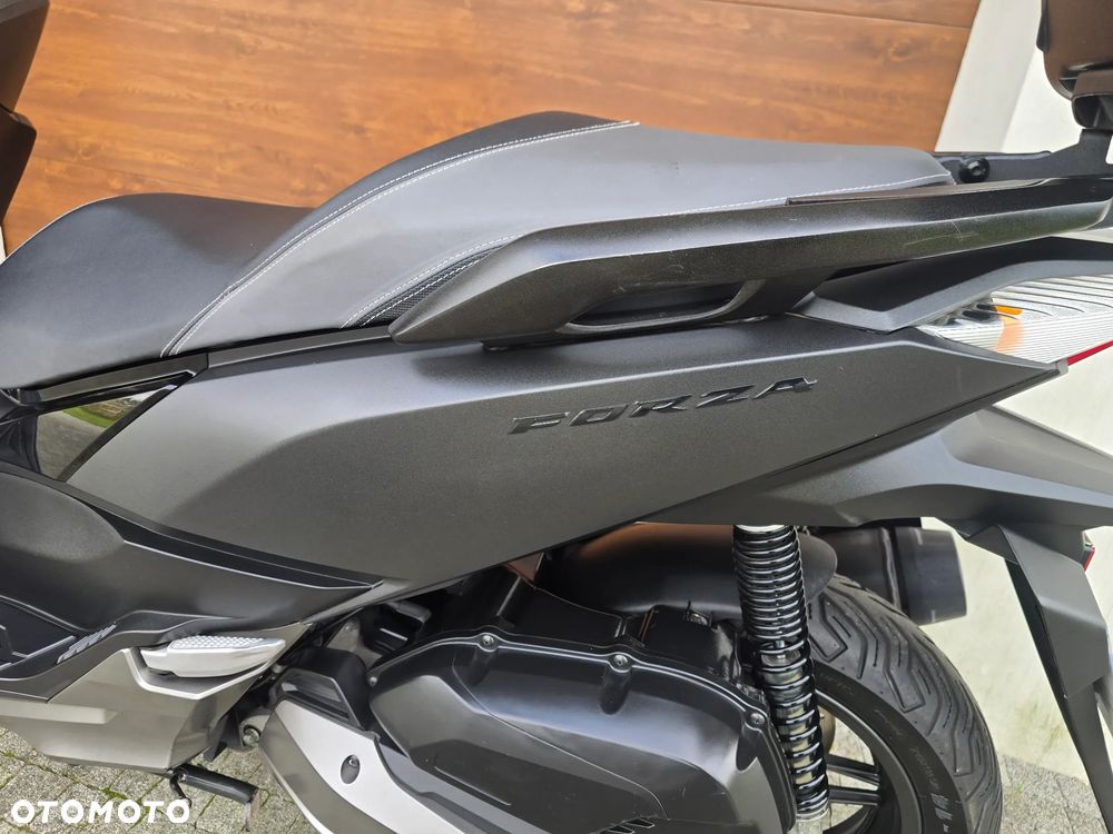 Honda NSS - 36